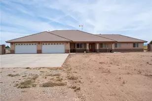 8465 Cedar Ct, Phelan, CA 92371 - Photo 1