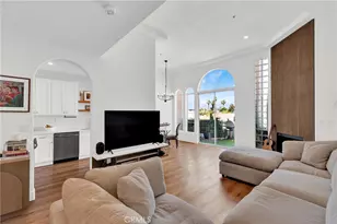 4830 Elmwood Ave, Los Angeles, CA 90004 - Photo 1