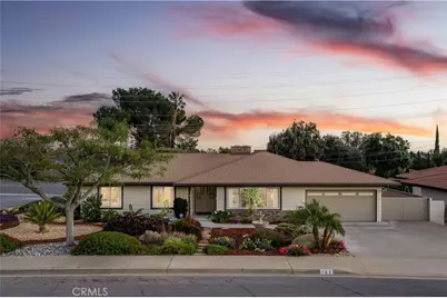102 W Monterrey Drive, Claremont, CA 91711 - Photo 1