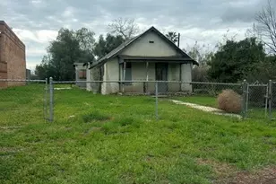 265 W 4th St, Beaumont, CA 92223 - Photo 1