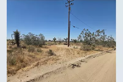 11524 Wintergreen Rd, Pinon Hills, CA 92372 - Photo 1
