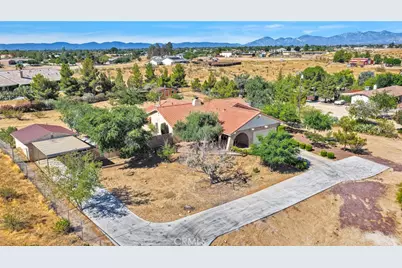 18663 Mojave Street, Hesperia, CA 92345 - Photo 1