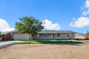 21011 Valencia, Apple Valley, CA 92308 - Photo 1