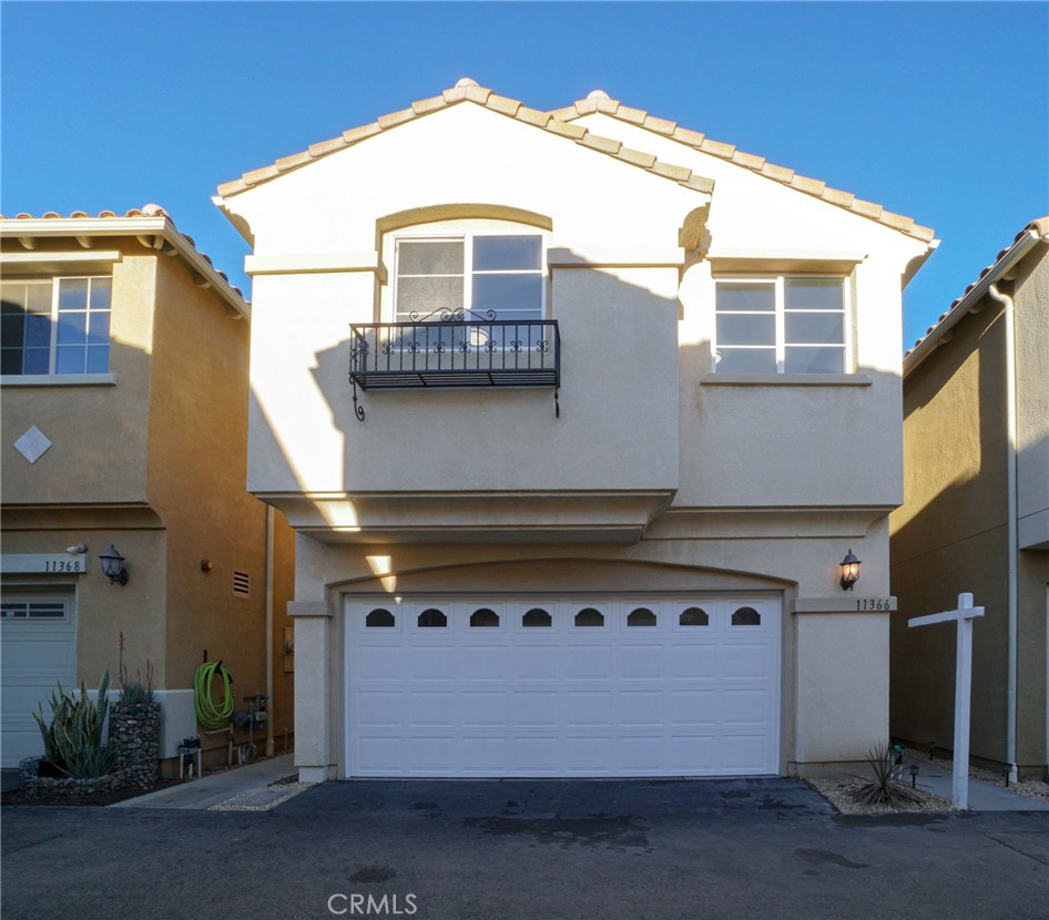 11366 Relax Ln, Pacoima, CA 91331 MLS DW23012514 Coldwell Banker
