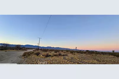 18200 Avenue P-8, Palmdale, CA 93591 - Photo 1