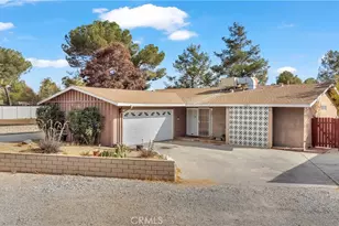 13915 Green Tree Blvd, Victorville, CA 92395 - Photo 1