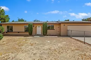 21215 Multnomah Rd, Apple Valley, CA 92308 - Photo 1