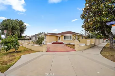6355 Peach Avenue, Van Nuys, CA 91411 - Photo 1