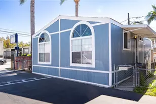 8811 Park St, Bellflower, CA 90706 - Photo 1