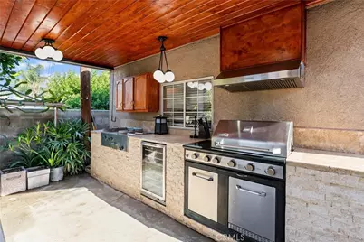 2901 Huston Street, Pomona, CA 91767 - Photo 1