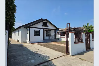 1056 W 52nd Street, Los Angeles, CA 90037 - Photo 1