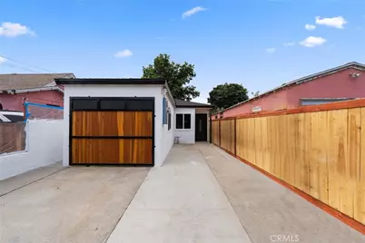 9517 Grape St, Los Angeles, CA 90608 - Photo 1