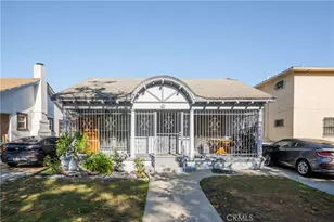 2936 Edgehill Dr, Los Angeles, CA 90018 - Photo 1