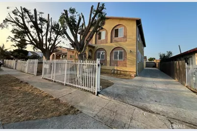 1633 E 81st Street, Los Angeles, CA 90001 - Photo 1