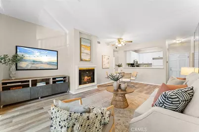 555 Maine Avenue #101, Long Beach, CA 90802 - Photo 1