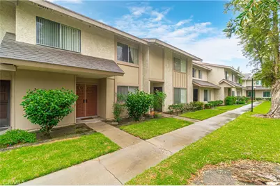 5950 Imperial Hwy Unit 35, South Gate, CA 90280 - Photo 1