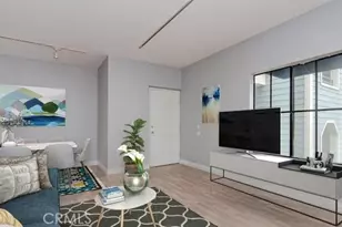 720 W 4th St, Long Beach, CA 90802 - Photo 1