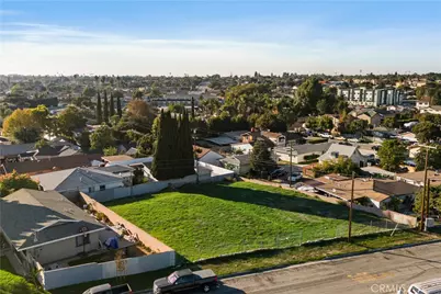 12121 Loma Dr, Whittier, CA 90604 - Photo 1