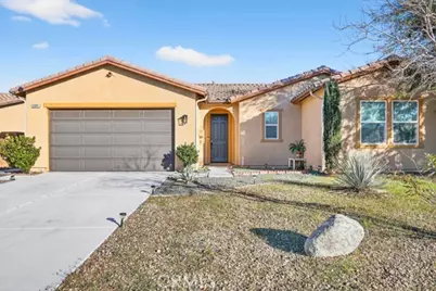 15941 Silver Tip, Victorville, CA 92394 - Photo 1