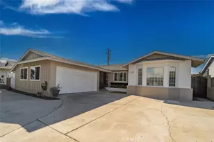 223 S Emerald St, Anaheim, CA 92804 - Photo 1