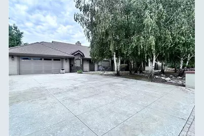 13054 Oak Crest, Yucaipa, CA 92399 - Photo 1