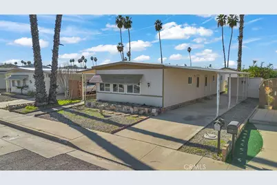 841 S Lyon, Hemet, CA 92543 - Photo 1