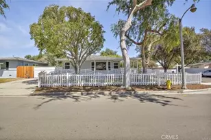 400 Diana Pl, Fullerton, CA 92833 - Photo 1