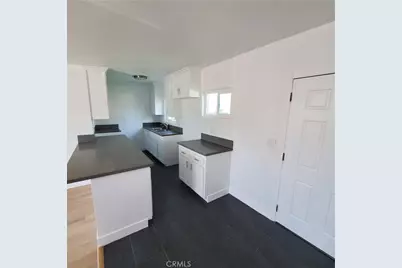 246 E 87th Place, Los Angeles, CA 90003 - Photo 1