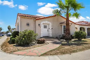 1030 W 80th, Los Angeles, CA 90044 - Photo 1