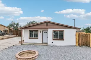 15535 Fresno, Victorville, CA 92395 - Photo 1