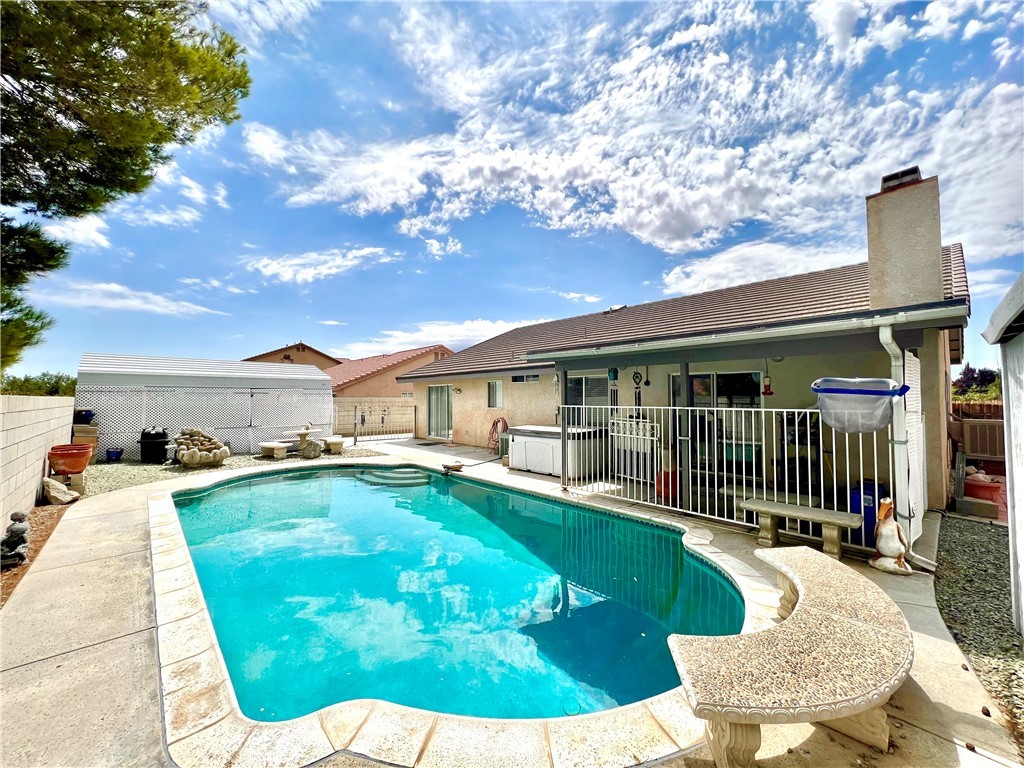 12382 Honeybear Ln, Victorville, CA 92392 MLS EV22177283 Coldwell