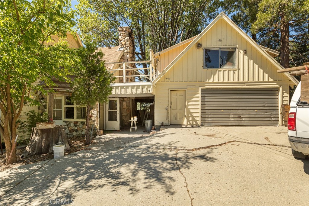 250 Grandview, Twin Peaks, CA 92391 MLS EV22208115 Coldwell Banker