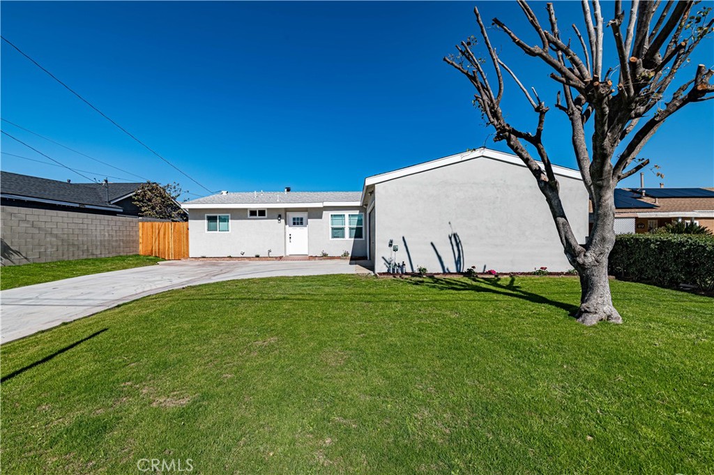 606 E 3rd St, Rialto, CA 92376 MLS EV23019134 Coldwell Banker