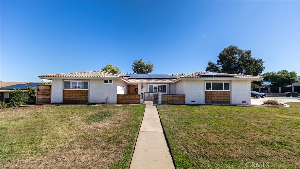 1441 Fernwood Dr, Redlands, CA 92374 MLS EV23159164 Coldwell Banker