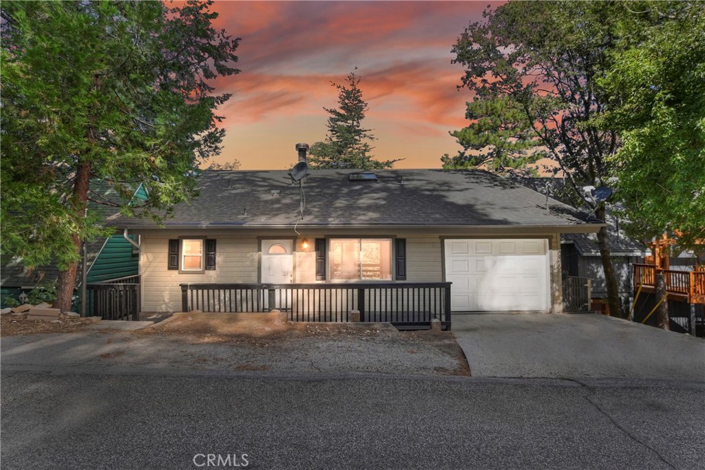 584 Arrowhead Villa Rd, Lake Arrowhead, CA 92352 MLS EV23173037 Coldwell Banker