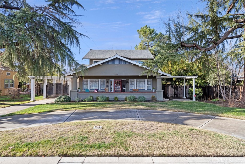 2425 N Wishon Ave, Fresno, CA 93704 MLS FR22260924 Coldwell Banker