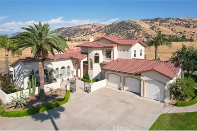 1460 Piedra, Sanger, CA 93657 - Photo 1