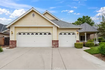 2522 E Kelso Avenue, Fresno, CA 93720 - Photo 1