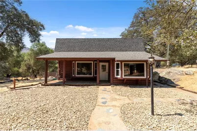 4457 Scrubby Oak Dr, Mariposa, CA 95338 - Photo 1
