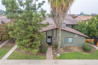 521 W Ashlan, Clovis, CA 93612 - Photo 1