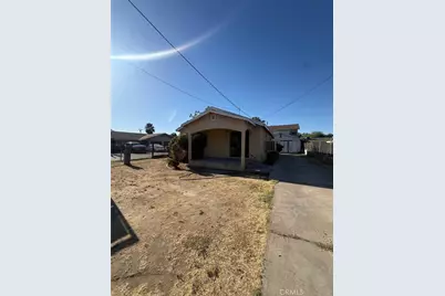 4079 E Heaton Avenue, Fresno, CA 93702 - Photo 1
