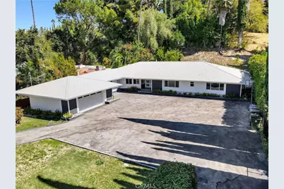 4450 Hayvenhurst Avenue, Encino, CA 91436 - Photo 1