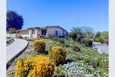 26371 Oak Highland Drive #A, Newhall, CA 91321 - Photo 1