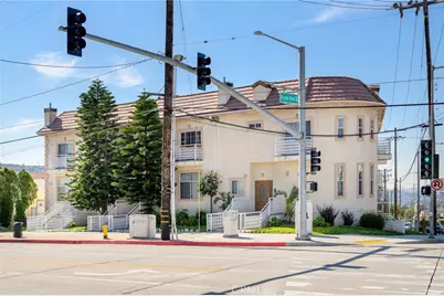 2256 Montrose Avenue #14, Montrose, CA 91020 - Photo 1