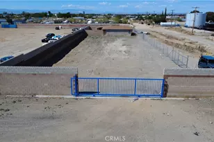 42349 5th St, Lancaster, CA 93535 - Photo 1