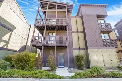 4201 Pennsylvania Avenue #C1, La Crescenta, CA 91214 - Photo 1