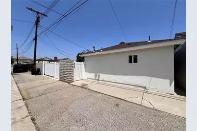 9009 Monogram, North Hills, CA 91343 - Photo 1