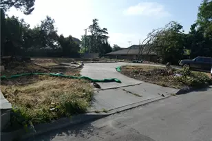 1532 Meadowbrook Rd, Altadena, CA 91001 - Photo 1