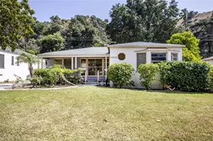 2046 E Glenoaks Blvd, Glendale, CA 91206 - Photo 1