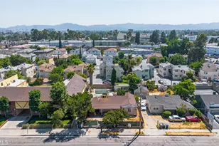 11618 Victory Blvd, North Hollywood, CA 91606 - Photo 1